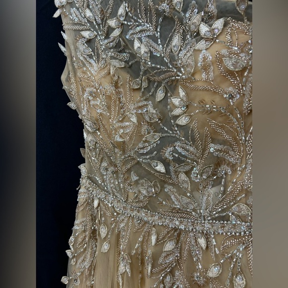 Mac Duggal 11210 NWOT EMBELLISHED ONE SHOULDER A LINE GOWN - Picture 6 of 8